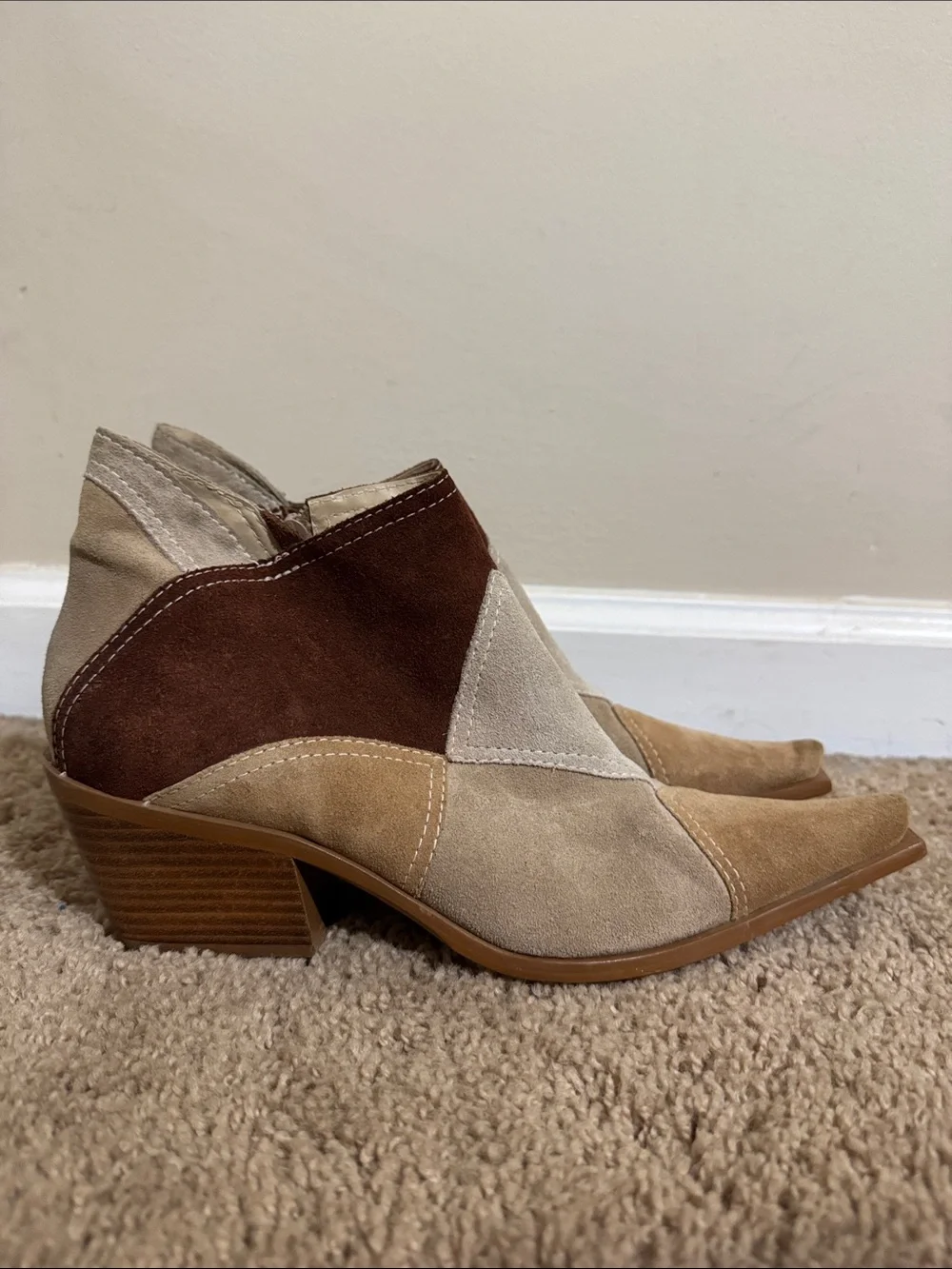 90's To The Maxx Patchwork Suede Ankle Boots Tan & Brown size 7.5 Western Rodeo - Picture 2 of 8